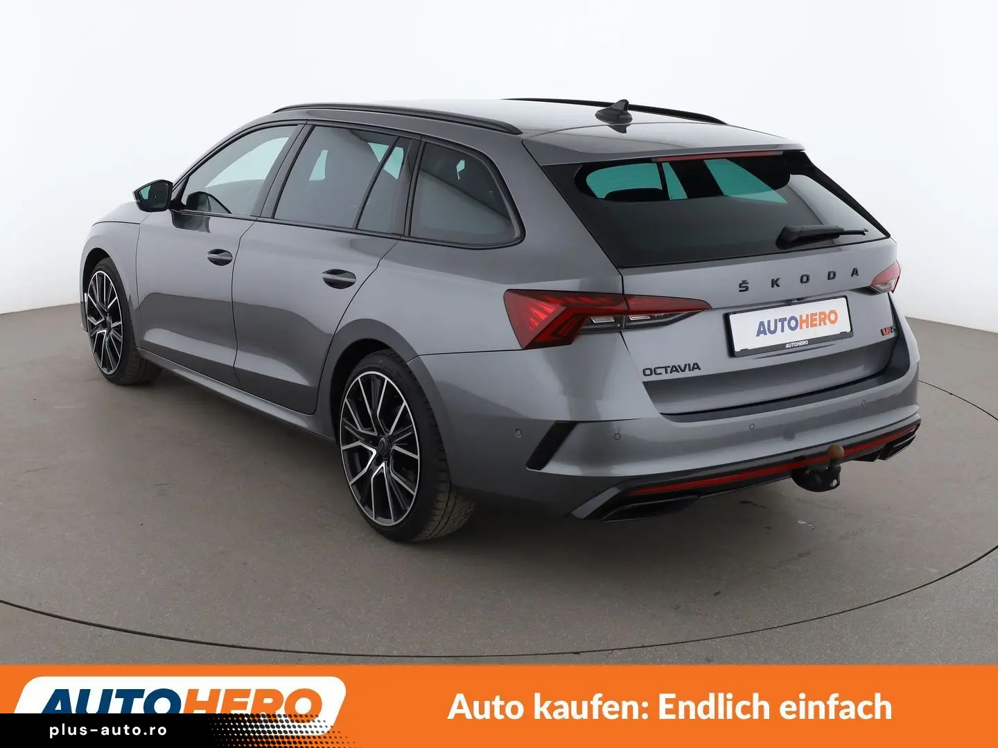 SKODA Octavia 2.0 TDI RS 4x4 Aut. NAV HUD ACC CAM AHK