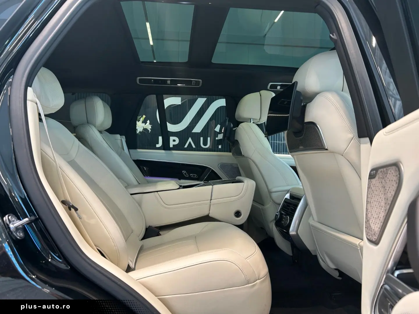 LAND ROVER Range Rover Autobiography