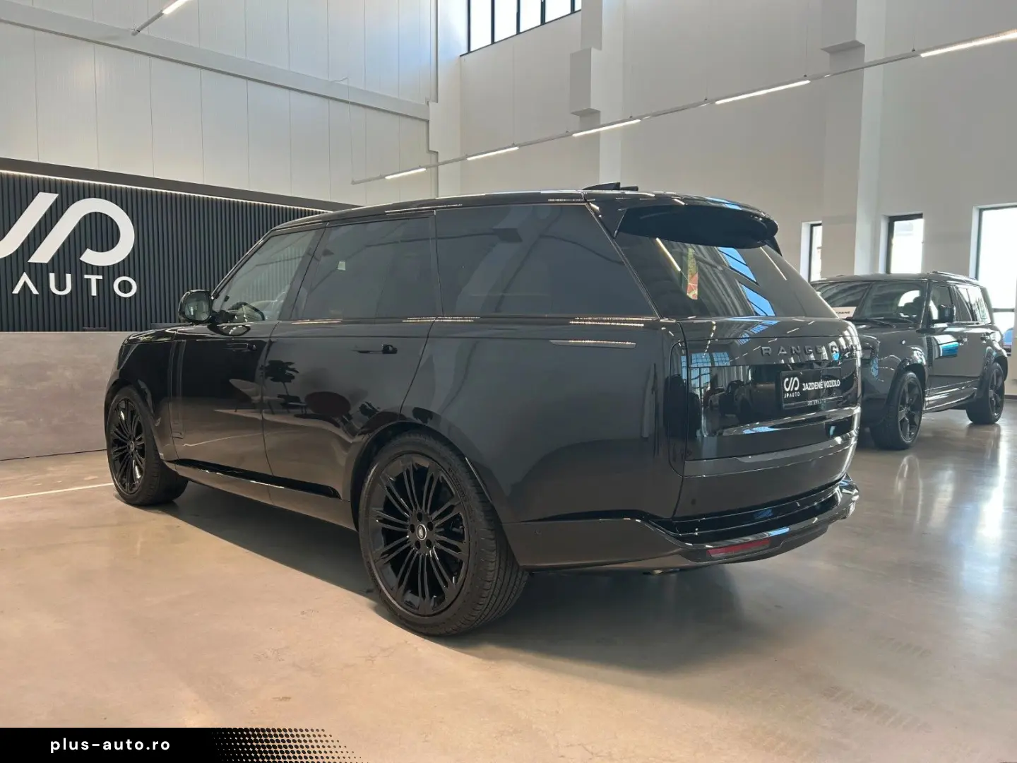 LAND ROVER Range Rover Autobiography