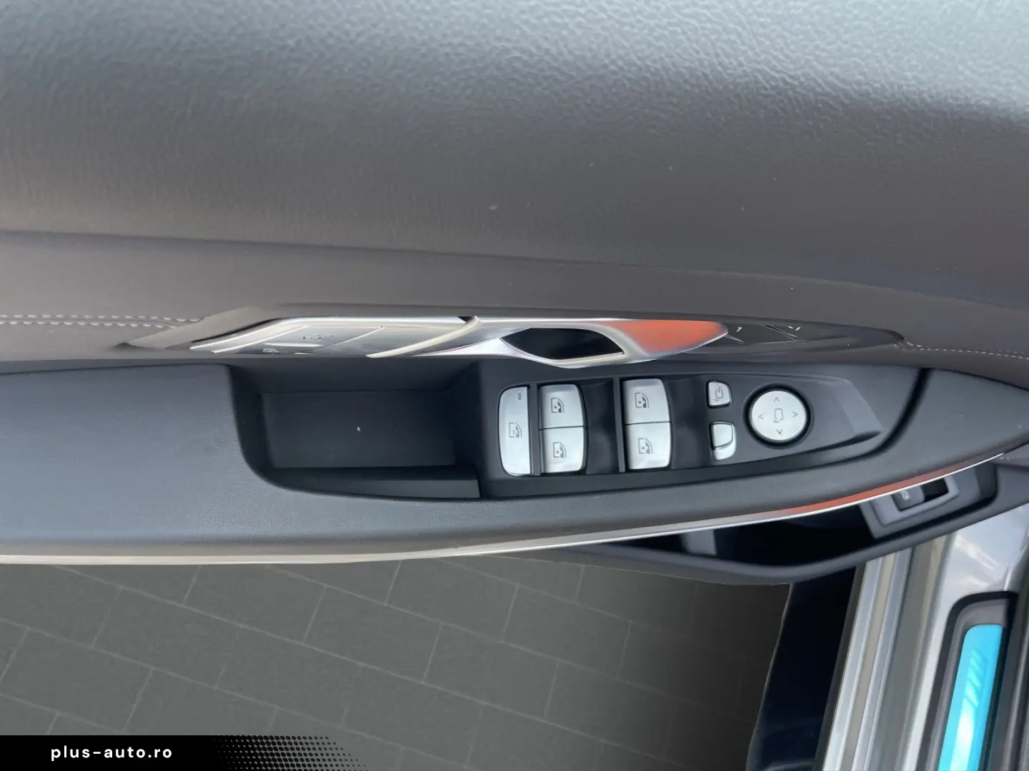 BMW M3 2025 — imagine 11