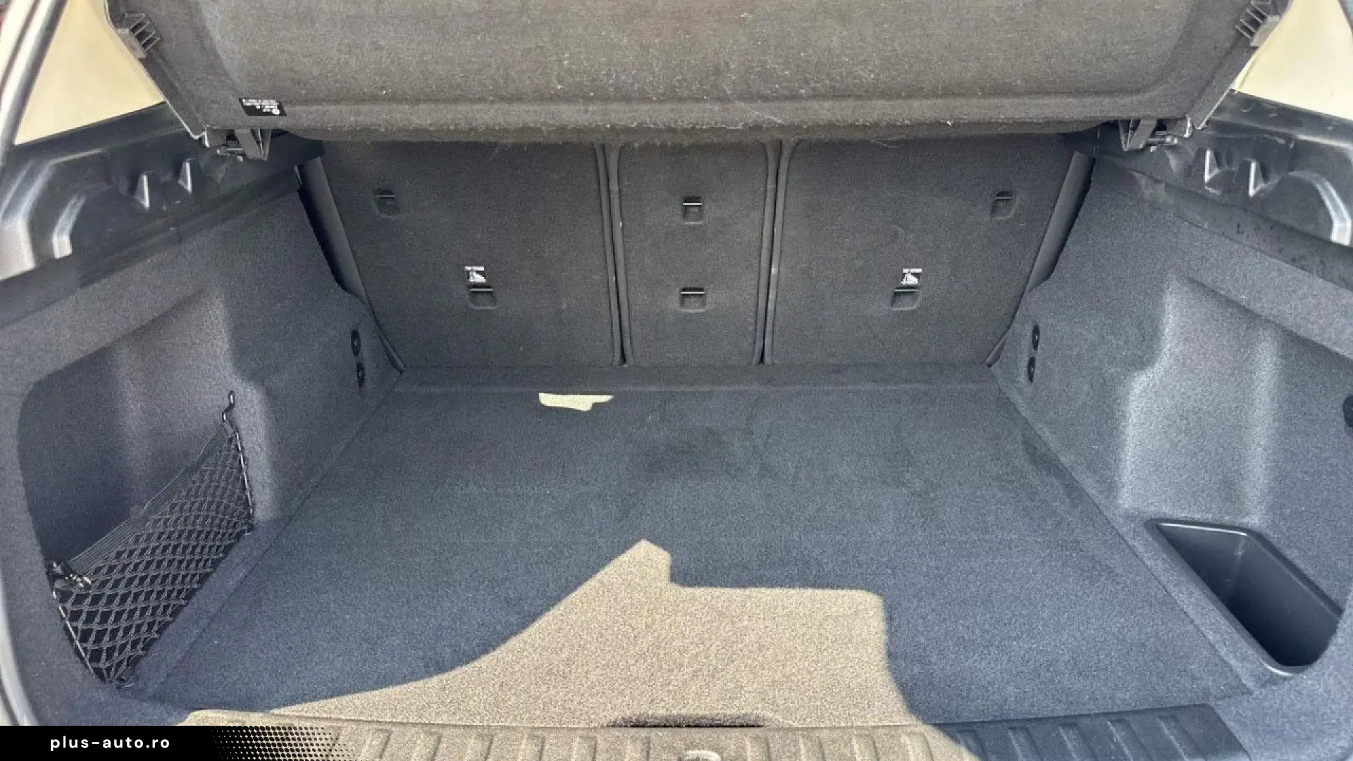 BMW X1 sDrive 18dA LivePlus LED Pano Kamera