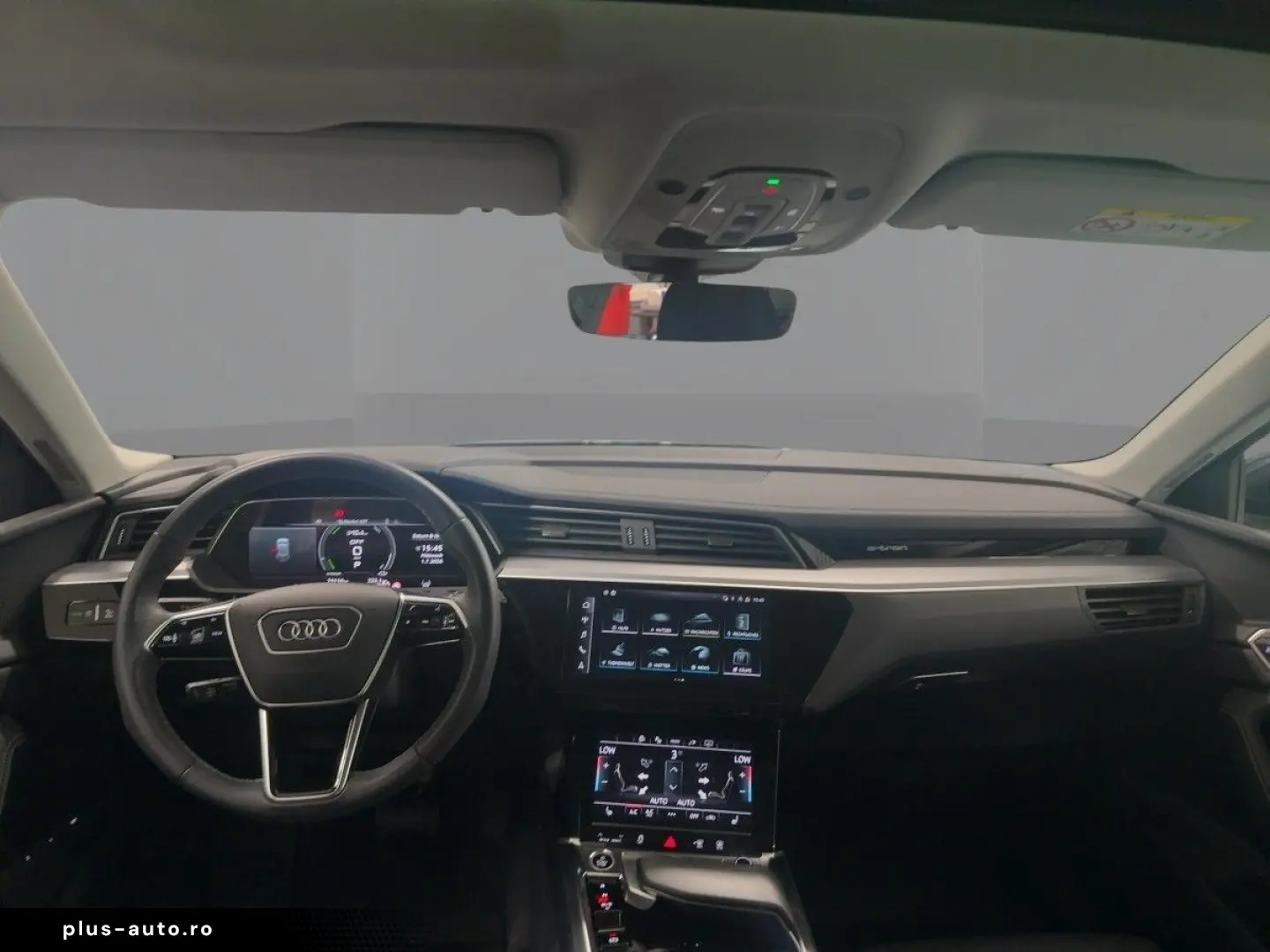 AUDI Q8 2023 — imagine 10