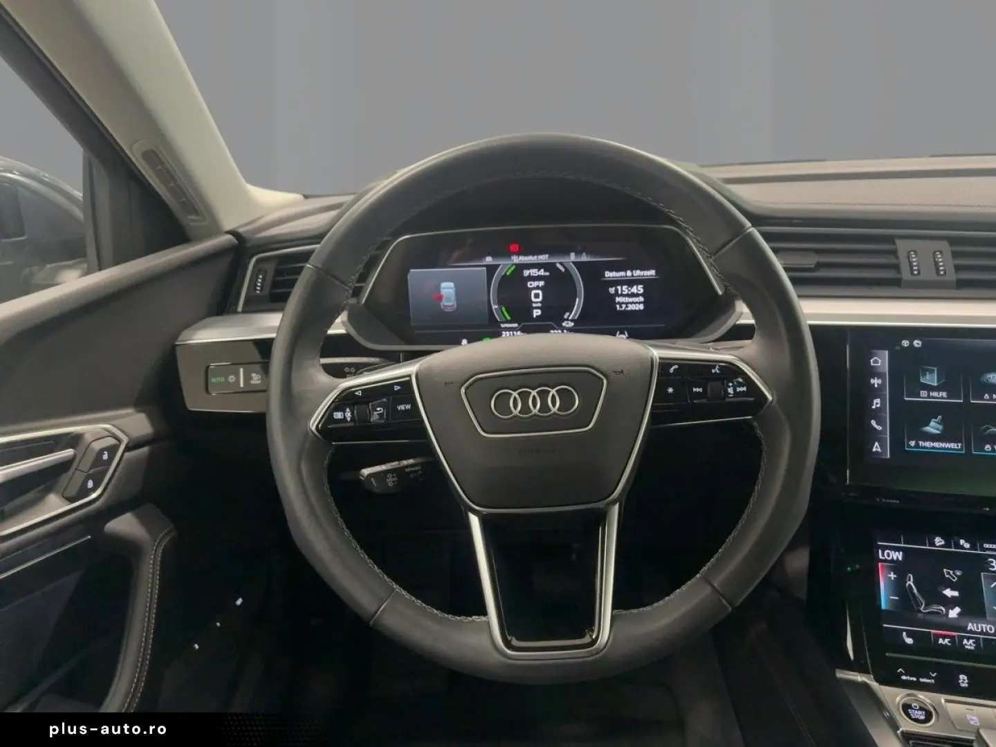AUDI Q8 2023 — imagine 11