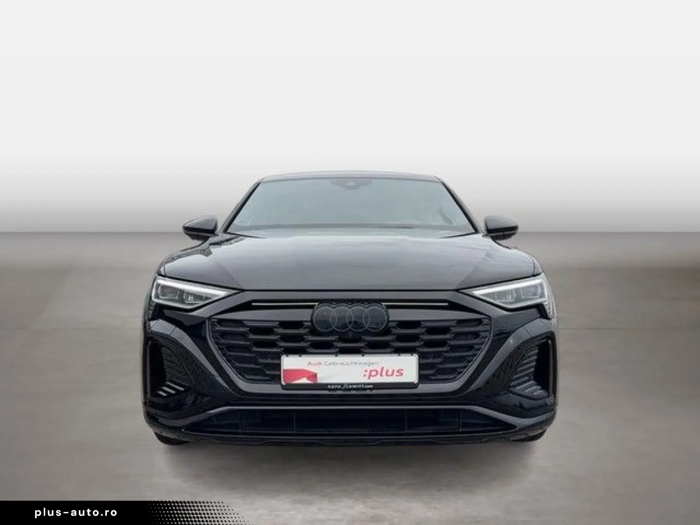 AUDI Q8 2023 — imagine 9