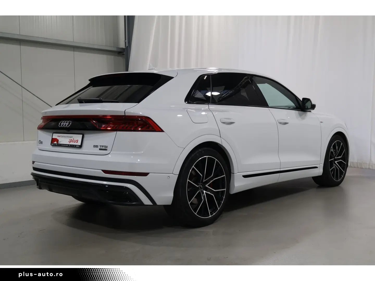 AUDI Q8 2023 — imagine 4