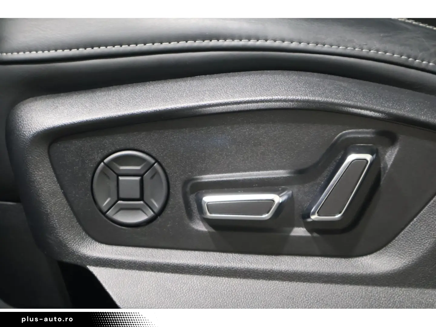 AUDI Q8 2023 — imagine 23