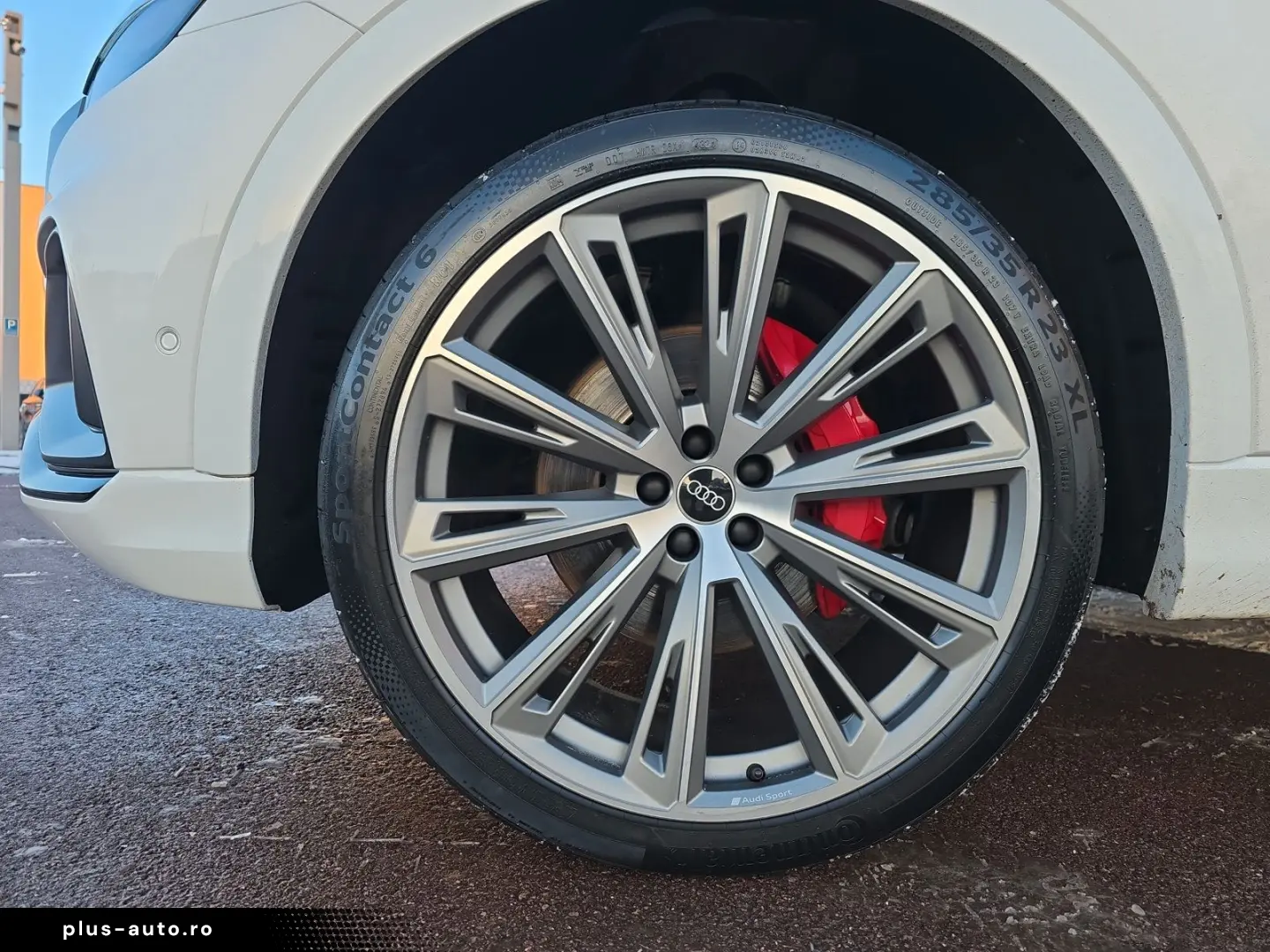 AUDI Q8 2023 — imagine 7
