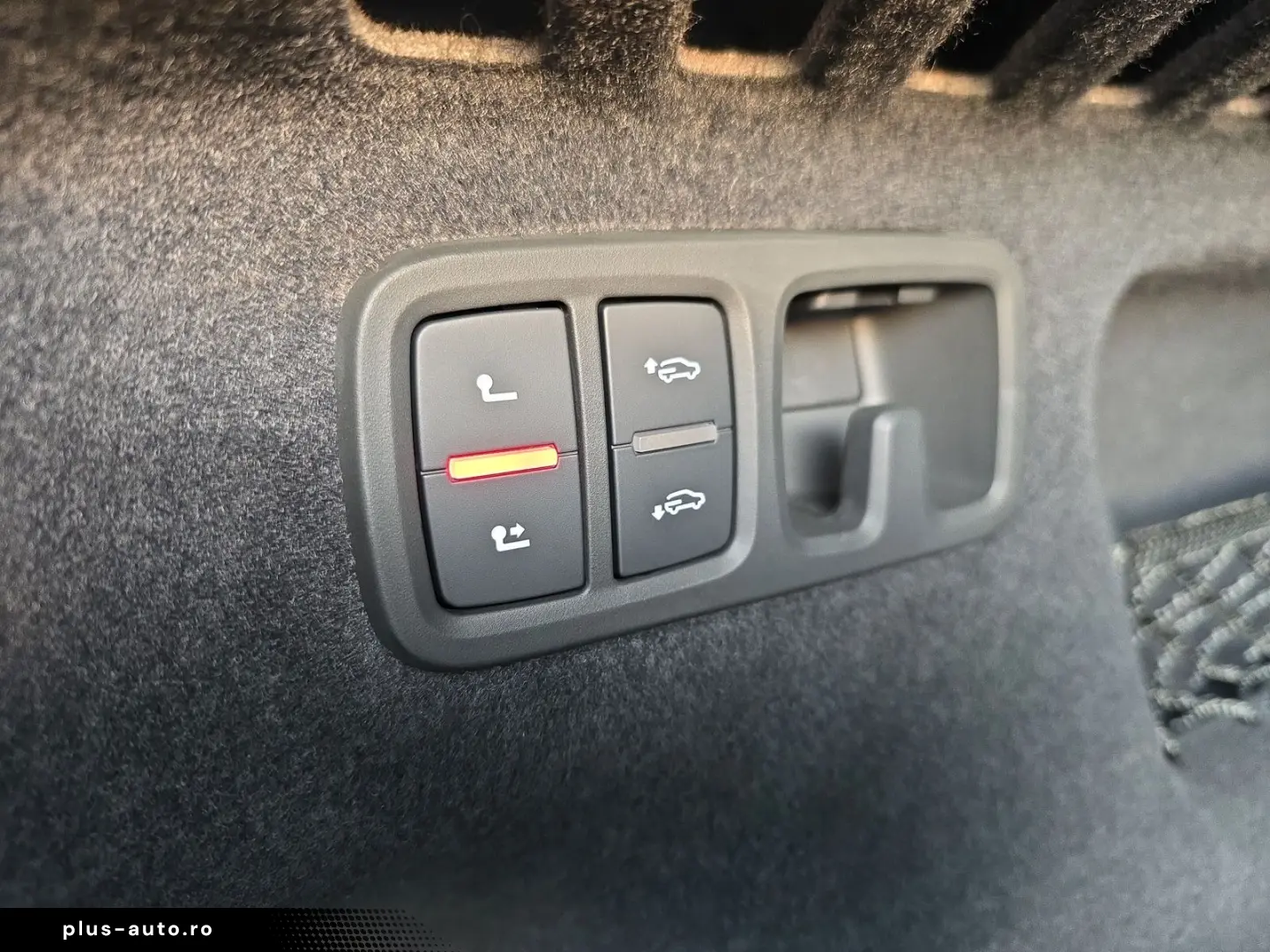 AUDI Q8 2023 — imagine 16