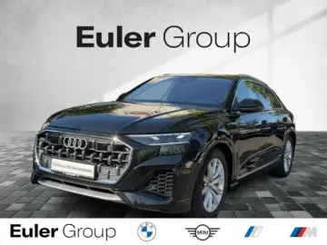AUDI Q8 55 TFSIe quattro HUD Luftfederung AD Niveau A