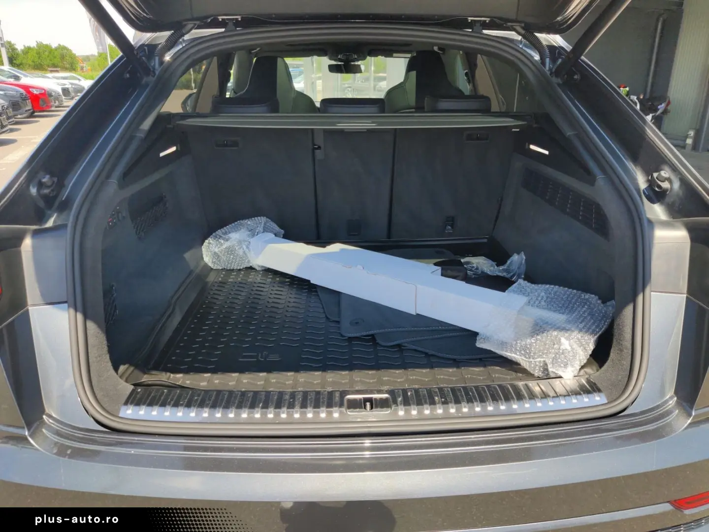 AUDI SQ8 4.0 TFSI q. Tiptr. HD-Matrix AHK Standh.Pano