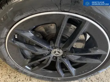 MERCEDES-BENZ GLE 300 d 4M