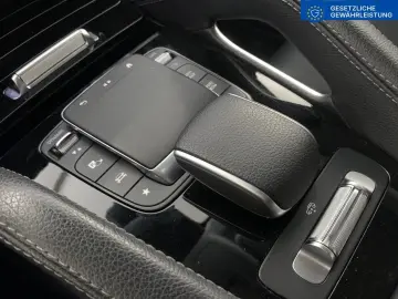 MERCEDES-BENZ GLE 300 d 4M