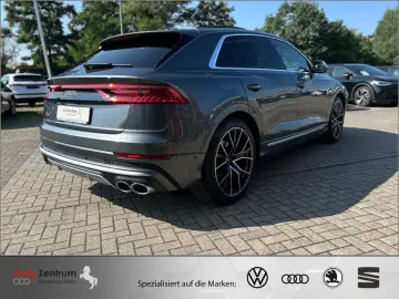 AUDI S Q8 TFSI Bang OL PANO Luftf Matrix Valcona 22&…