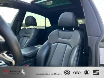 AUDI S Q8 TFSI Bang OL PANO Luftf Matrix Valcona 22&…