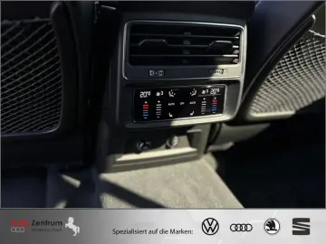 AUDI S Q8 TFSI Bang OL PANO Luftf Matrix Valcona 22&…