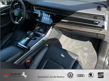 AUDI S Q8 TFSI Bang OL PANO Luftf Matrix Valcona 22&…