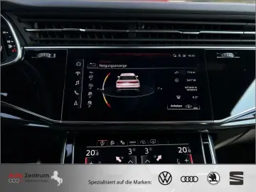 AUDI S Q8 TFSI Bang OL PANO Luftf Matrix Valcona 22&…
