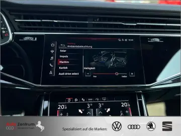 AUDI S Q8 TFSI Bang OL PANO Luftf Matrix Valcona 22&…