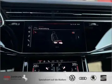 AUDI S Q8 TFSI Bang OL PANO Luftf Matrix Valcona 22&…
