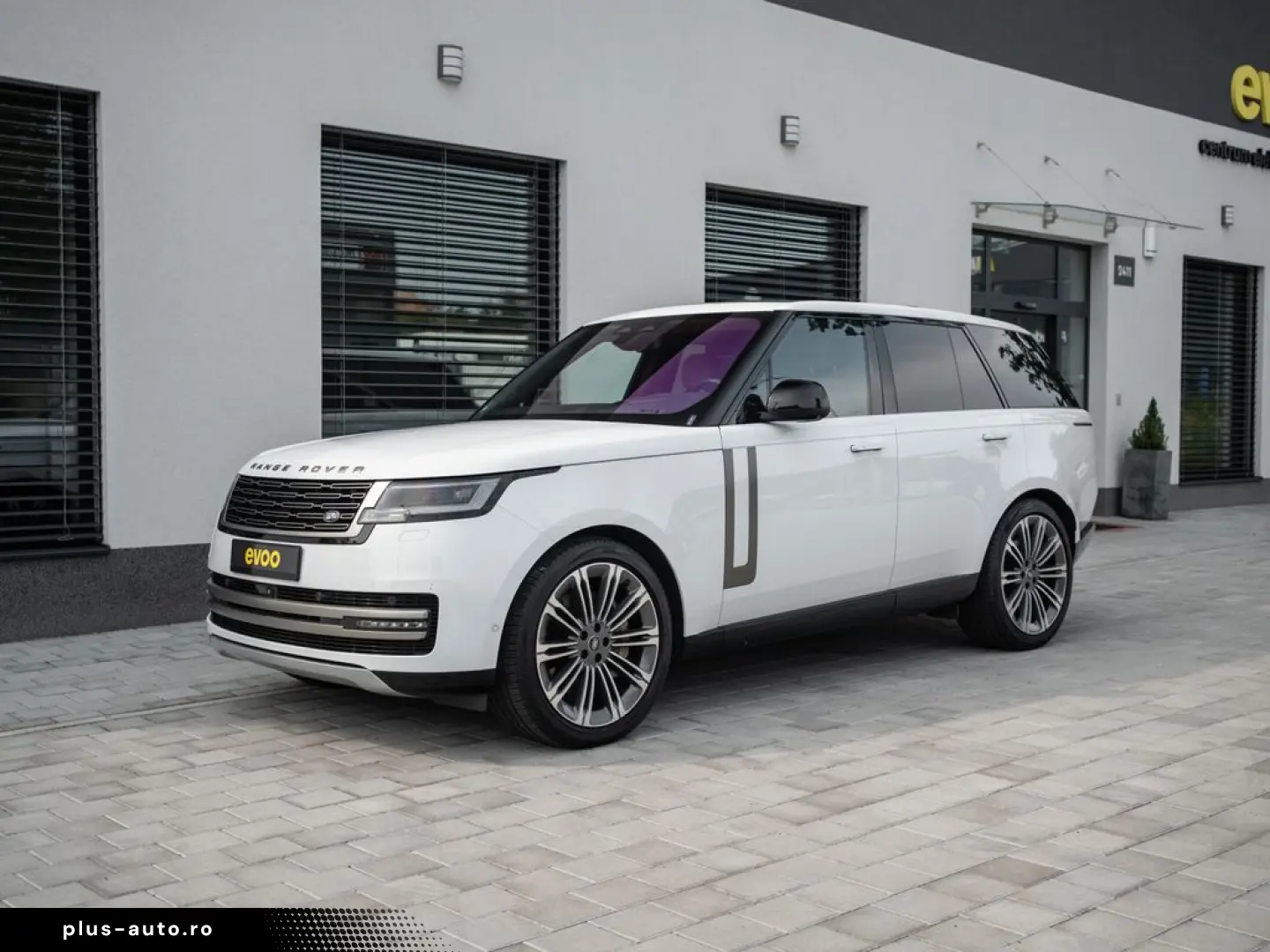 LAND ROVER Range Rover P530 Autobiography air suspension 36