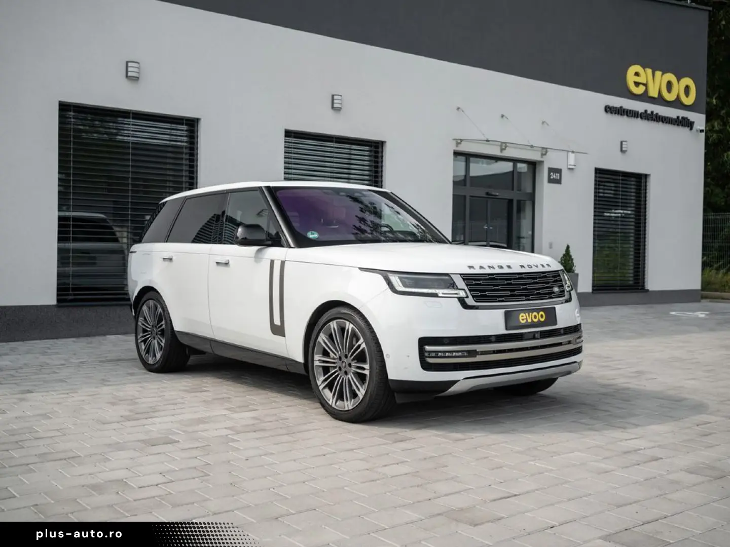 LAND ROVER Range Rover P530 Autobiography air suspension 36