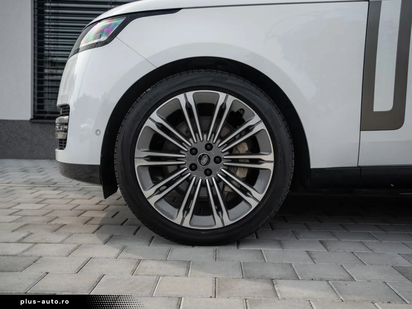 LAND ROVER Range Rover P530 Autobiography air suspension 36