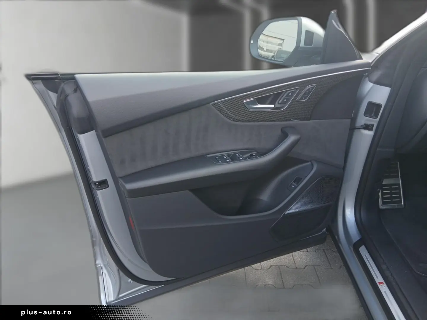 AUDI SQ8  PANO StdHz HD-MATRIX AHK B&O HuD 360
