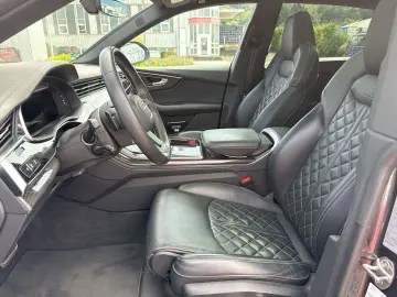 AUDI SQ8 TFSI V8 MATRIX PANO B&O STANDHZG AHK 23