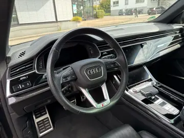 AUDI SQ8 TFSI V8 MATRIX PANO B&O STANDHZG AHK 23