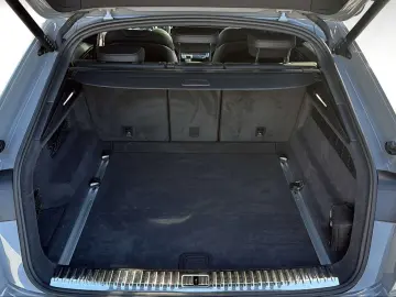 AUDI SQ8 TFSI competition plus Matrix HuD Pano B&O