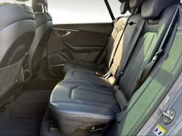 AUDI SQ8 TFSI competition plus Matrix HuD Pano B&O