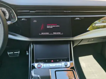 AUDI SQ8 TFSI MATRX Pano B&O HUD Assist StHzg Busines