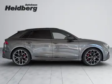 AUDI SQ8 TFSI BLACK 23  NP 150K Advanced Voll