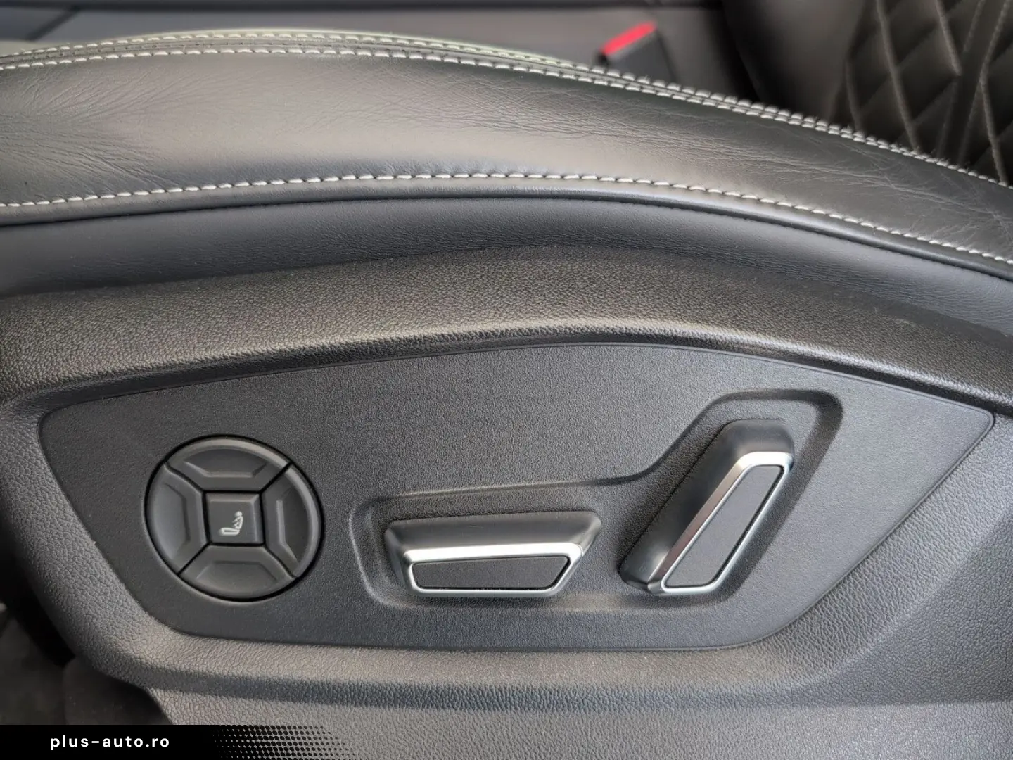 AUDI SQ8 TFSI BLACK 23  NP 150K Advanced Voll