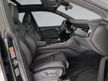 AUDI SQ8 TFSI BLACK 23  NP 150K Advanced Voll