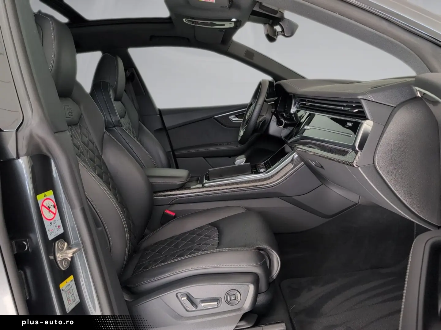AUDI SQ8 TFSI BLACK 23  NP 150K Advanced Voll