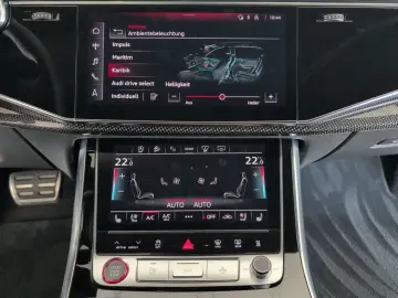 AUDI SQ8 TFSI BLACK 23  NP 150K Advanced Voll