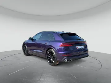 AUDI SQ8 competition plus STHZG AHK LUFT PANO 360 KAM