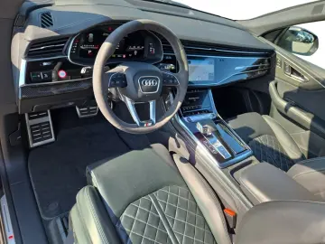 AUDI SQ8 competition plus STHZG AHK LUFT PANO 360 KAM