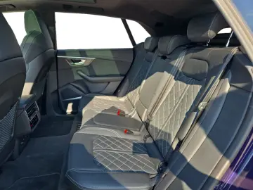 AUDI SQ8 competition plus STHZG AHK LUFT PANO 360 KAM