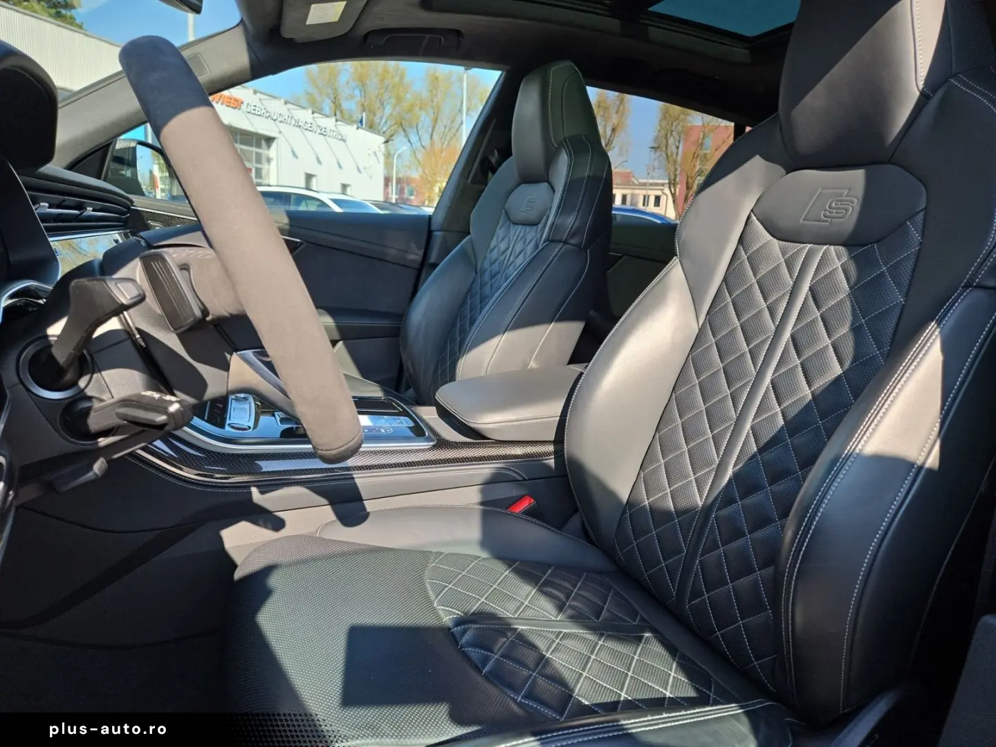 AUDI SQ8 competition plus STHZG AHK LUFT PANO 360 KAM