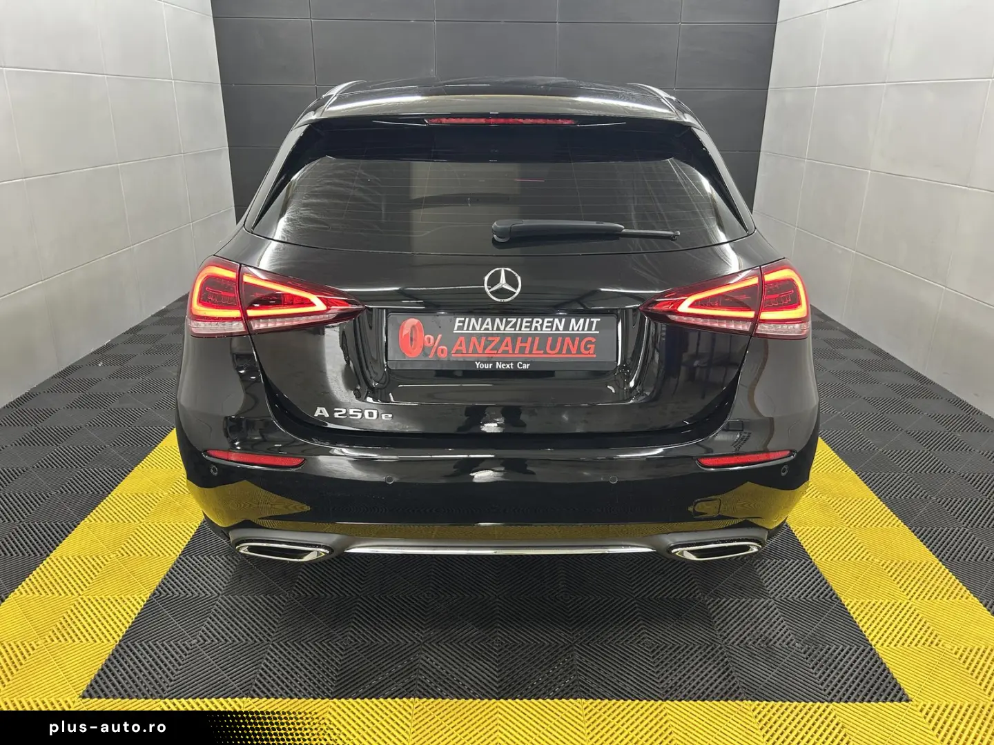 MERCEDES-BENZ A 250 e Progressive 360  HUD Burmester ACC LED