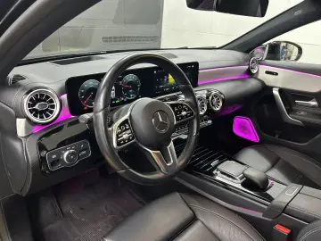 MERCEDES-BENZ A 250 e Progressive 360  HUD Burmester ACC LED