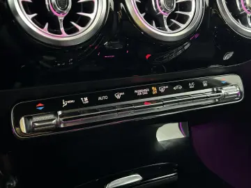 MERCEDES-BENZ A 250 e Progressive 360  HUD Burmester ACC LED