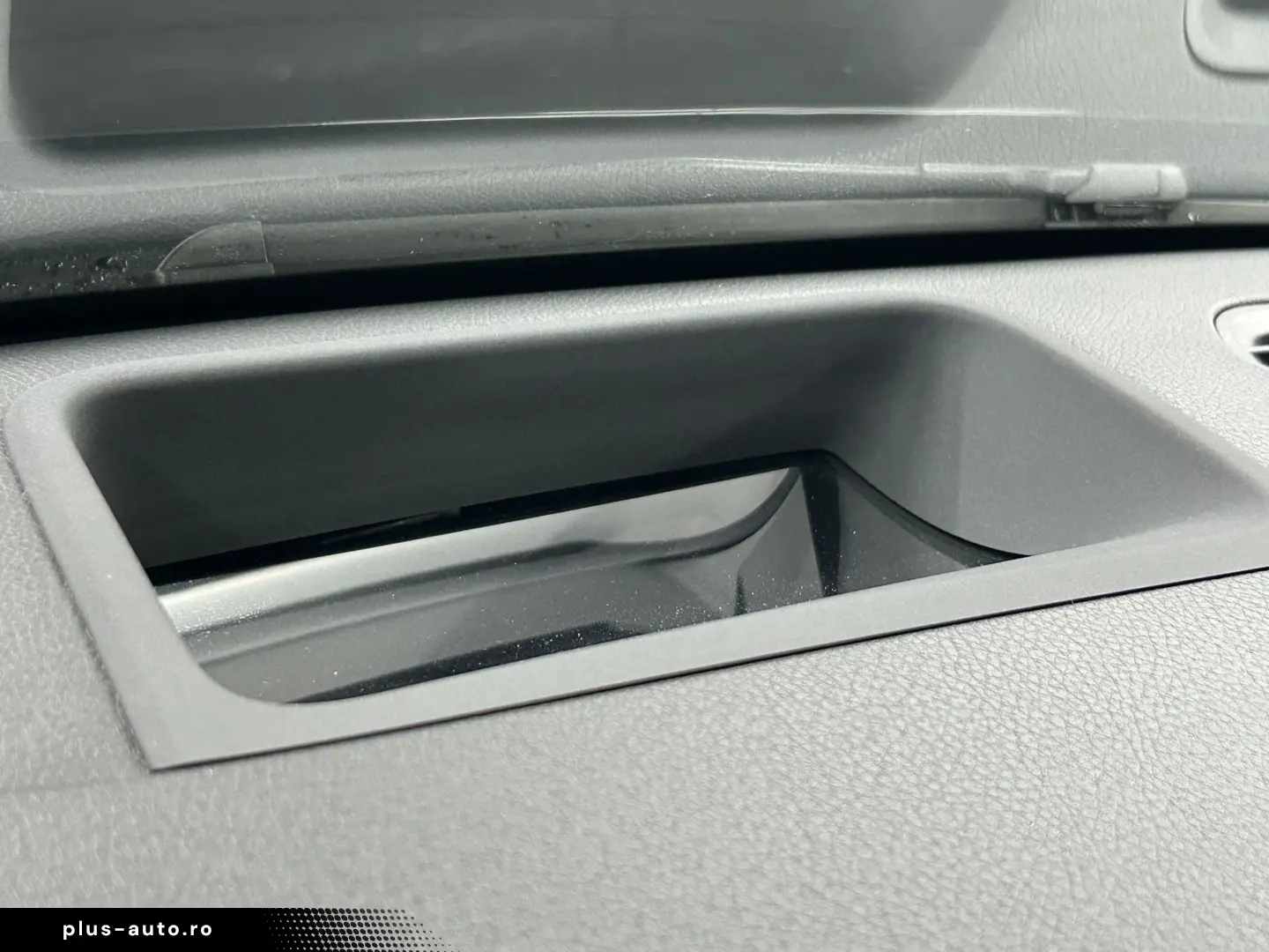 MERCEDES-BENZ A 250 e Progressive 360  HUD Burmester ACC LED