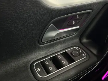 MERCEDES-BENZ A 250 e Progressive 360  HUD Burmester ACC LED