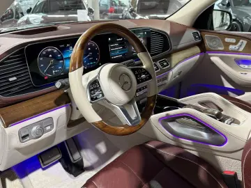 MERCEDES-BENZ GLS 600 Maybach 4M