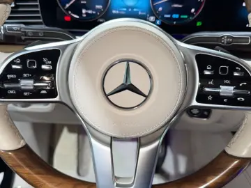 MERCEDES-BENZ GLS 600 Maybach 4M
