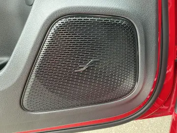 MERCEDES-BENZ A 250e 8G-DCT Progressive LED PANO NAVI Burm