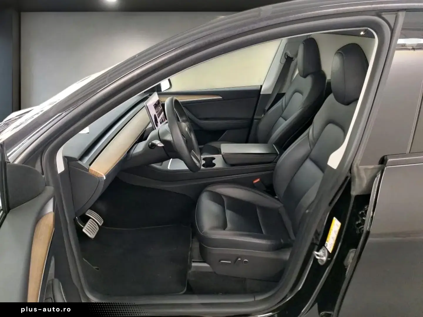 Tesla Model Y Performance AWD Dual Motor